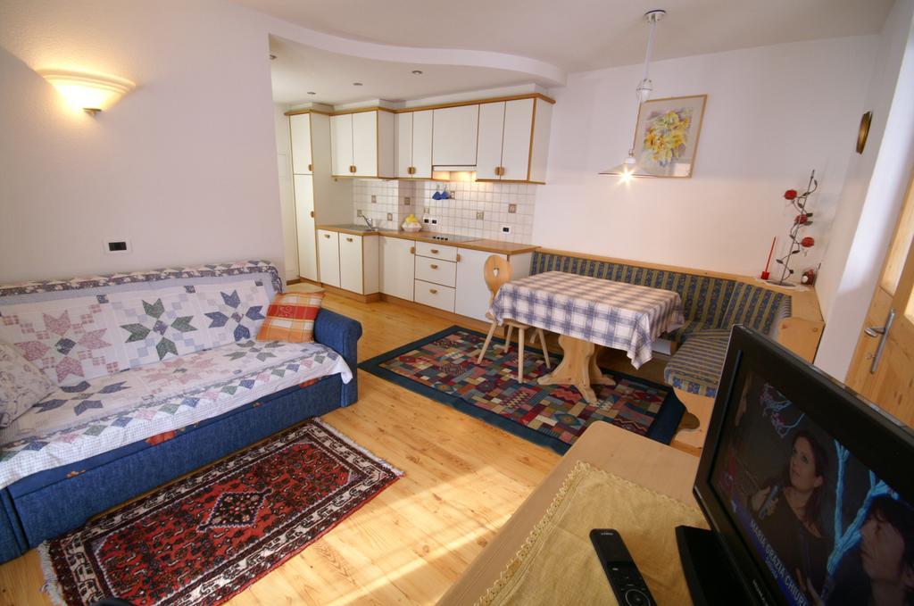 Appartamenti Residence Pars Badia  Buitenkant foto